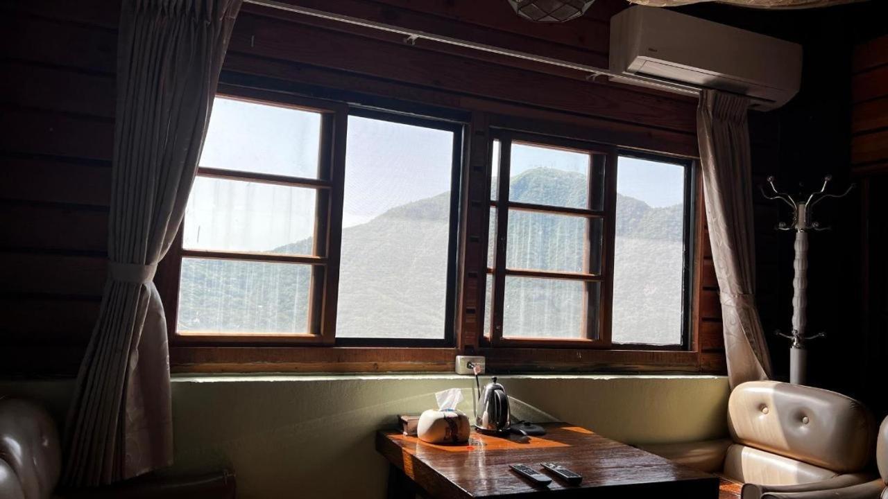 Apartmán Qi Tang Lane Ťiou-fen Exteriér fotografie